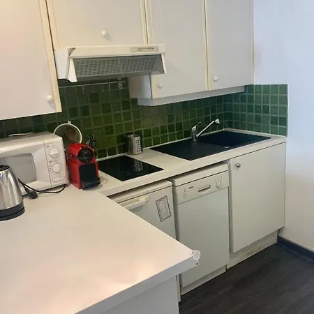 Bnb Renting Studio In The Heart Of Old